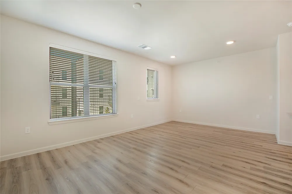 2100 Legacy Drive #1807 Plano, TX 75023