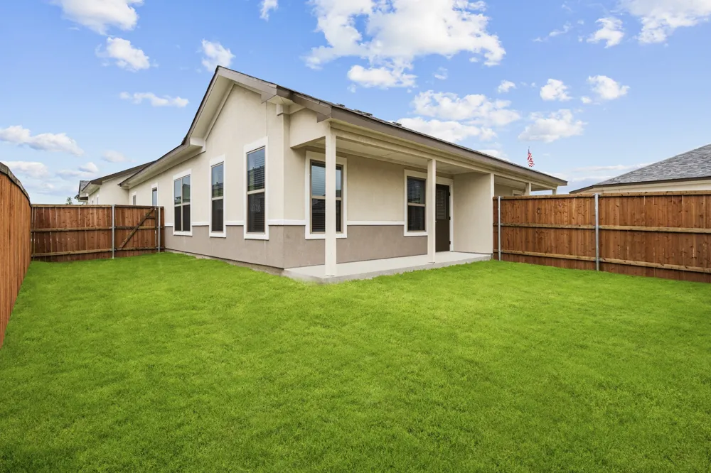 3292 Ganzer Road W #1111B Denton, TX 76207