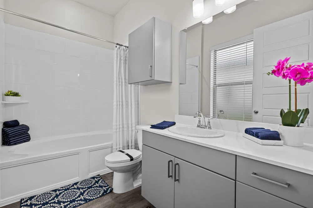 3292 Ganzer Road W #1111B Denton, TX 76207