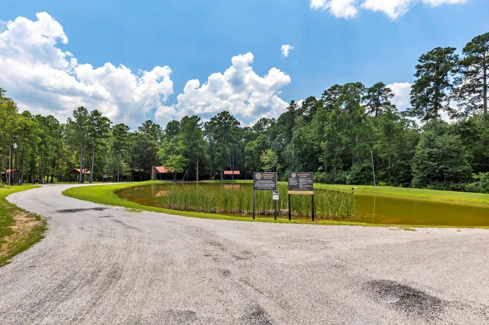 15735 Wooded Trail Way Willis, TX 77378