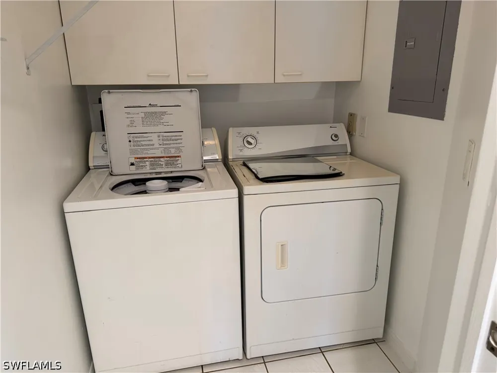 Jewel Lane #103 Naples, FL 34109