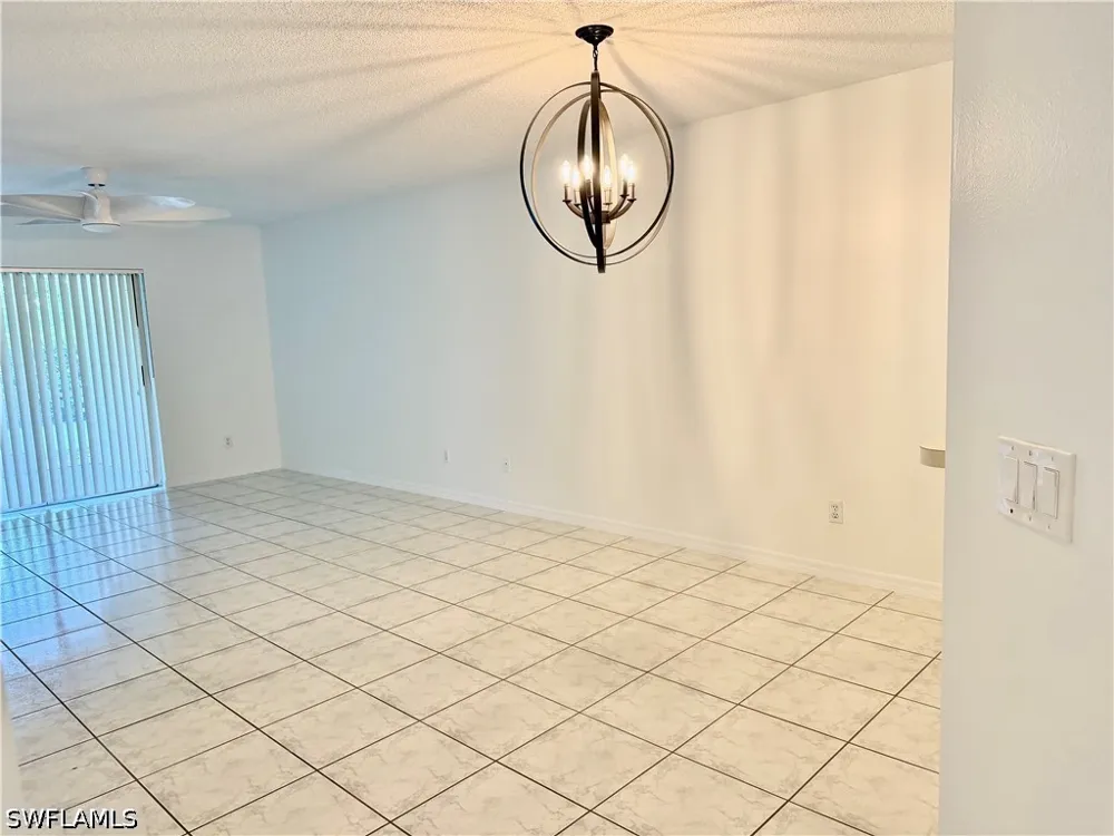 Jewel Lane #103 Naples, FL 34109