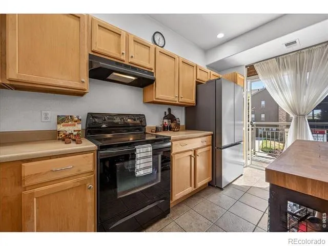 18767 E Yale Circle #B Aurora, CO 80013