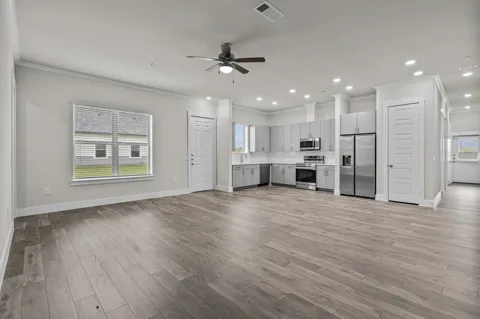 3293 Ganzer Road W #809A