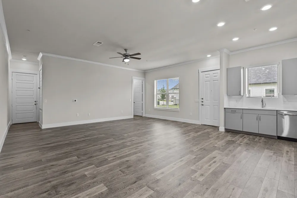 3293 Ganzer Road W #809A Denton, TX 76207