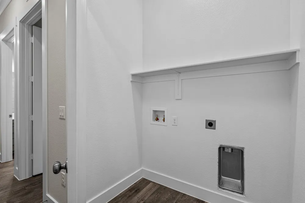 3293 Ganzer Road W #809A Denton, TX 76207