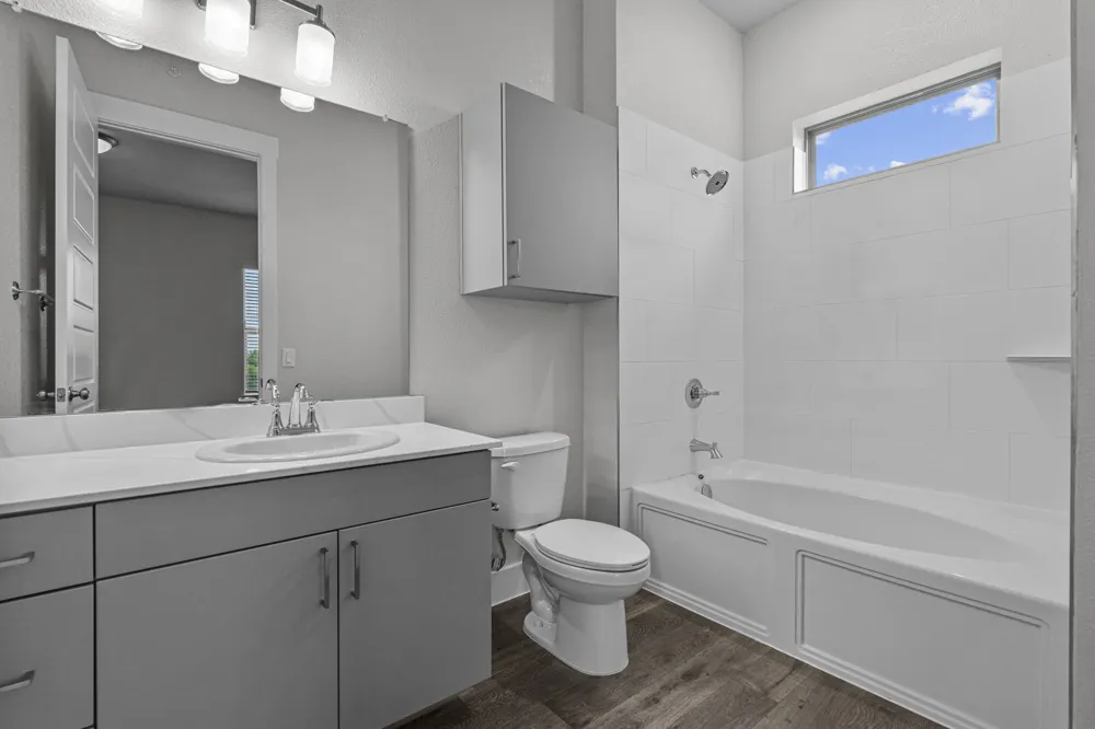3293 Ganzer Road W #809A Denton, TX 76207