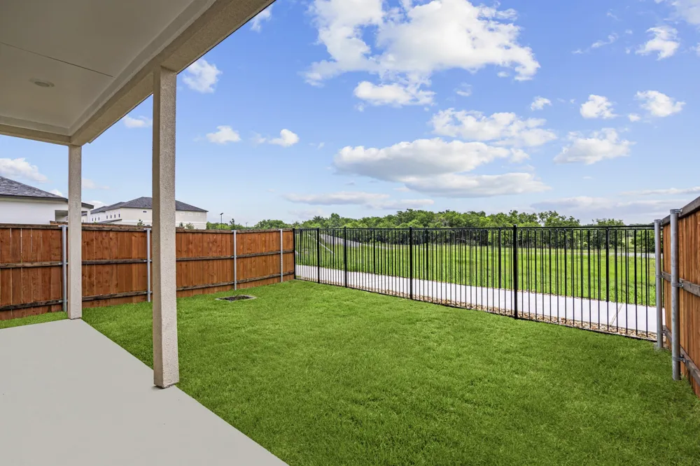 3293 Ganzer Road W #809A Denton, TX 76207