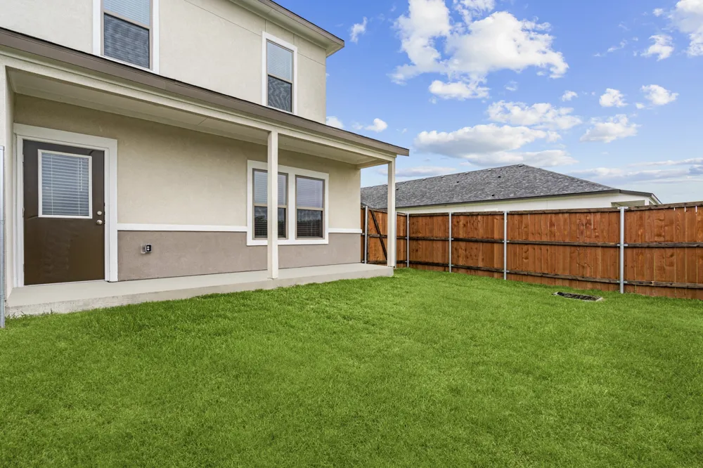 3293 Ganzer Road W #809A Denton, TX 76207