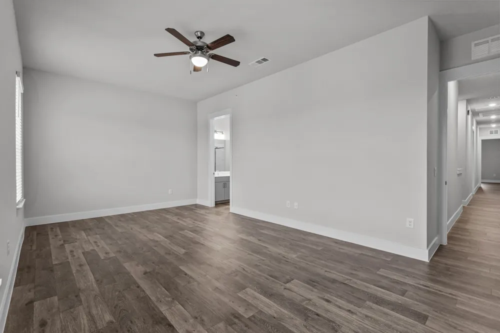 3293 Ganzer Road W #809A Denton, TX 76207