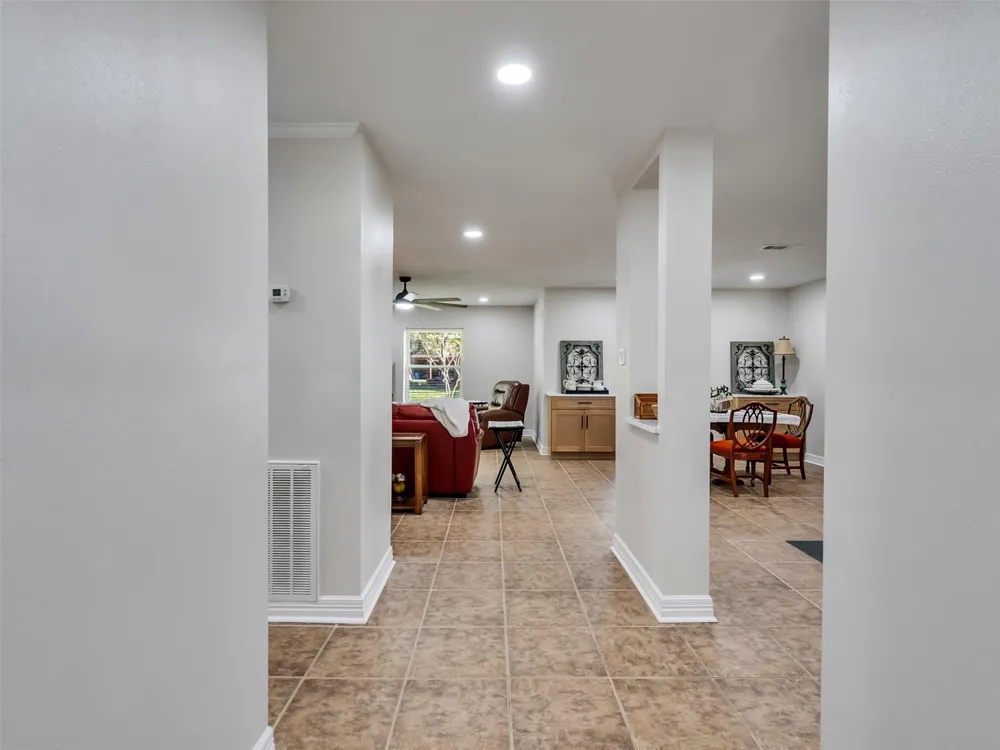 312 County Road 201 Angleton, TX 77515