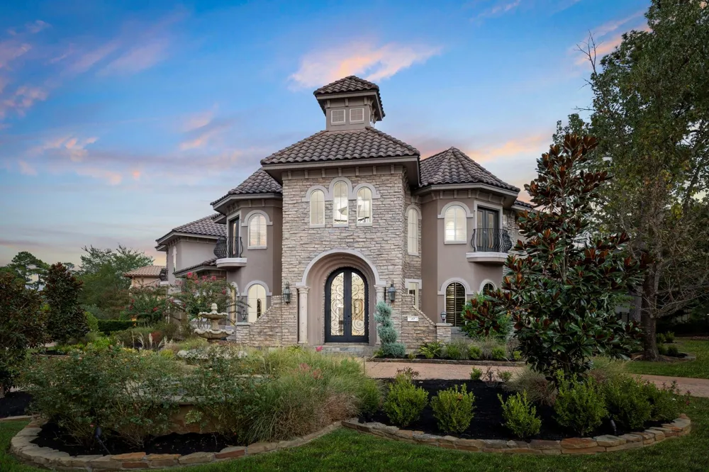 47 Hunnewell Way The Woodlands, TX 77382
