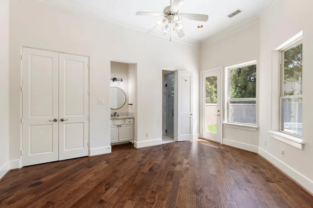 47 Hunnewell Way The Woodlands, TX 77382