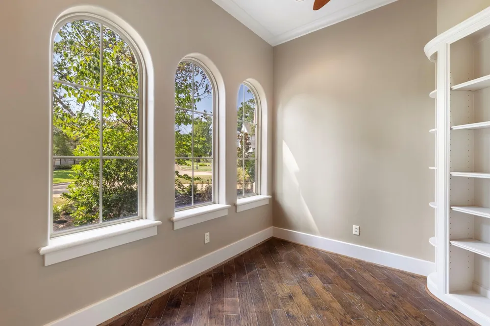 47 Hunnewell Way The Woodlands, TX 77382