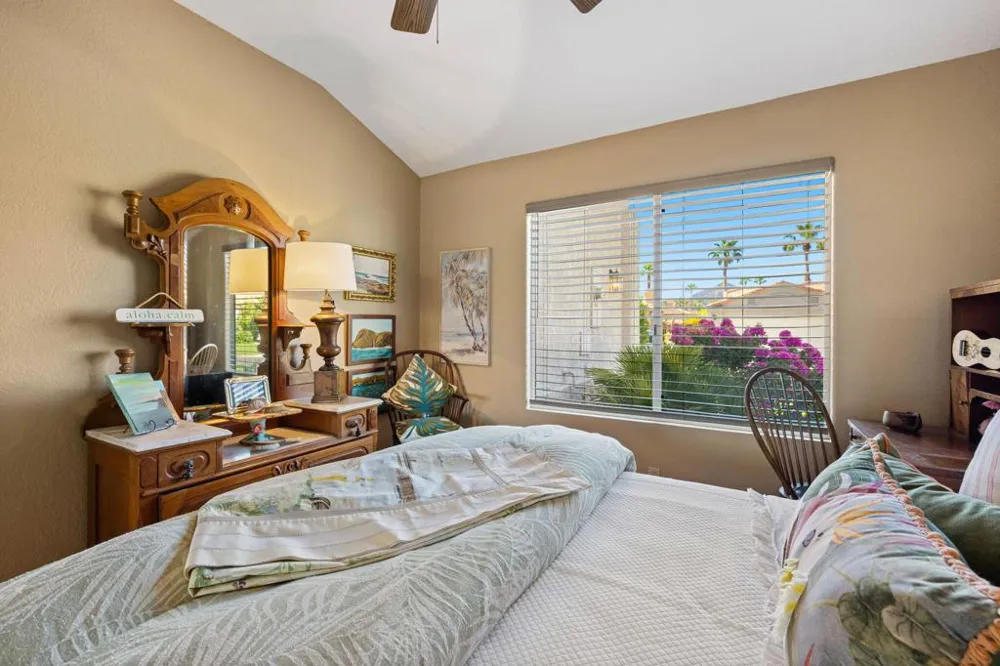 48110 Via Hermosa La Quinta, CA 92253