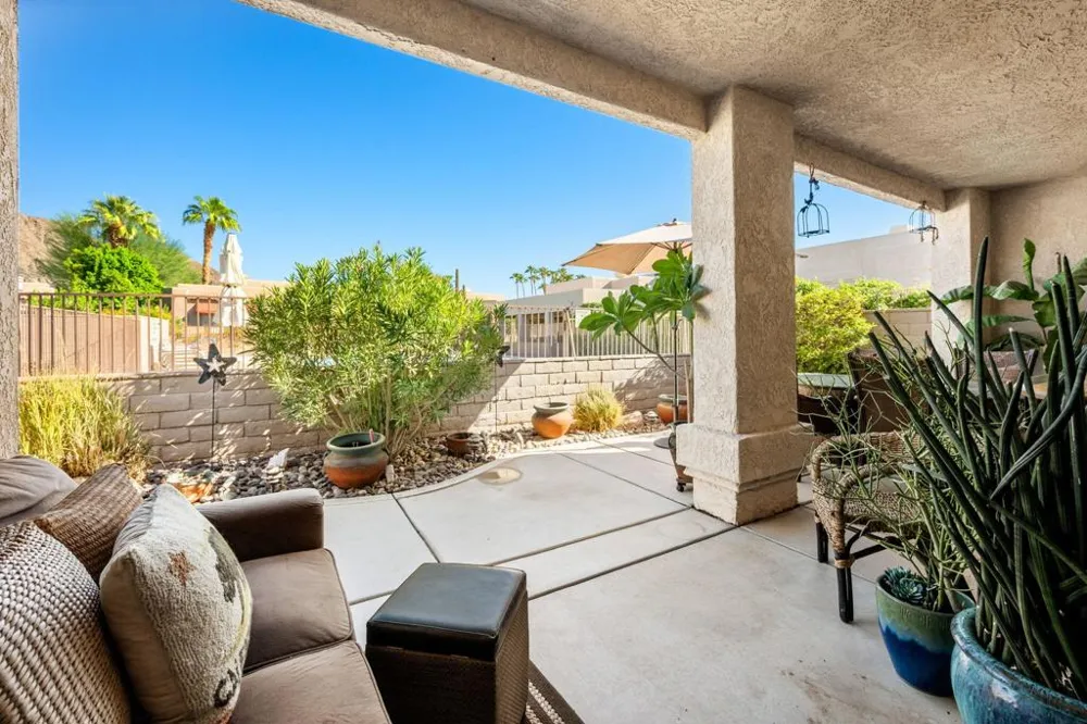 48110 Via Hermosa La Quinta, CA 92253