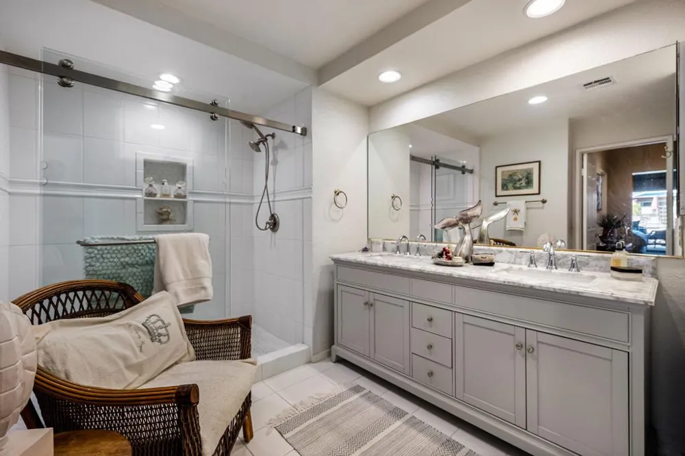 48110 Via Hermosa La Quinta, CA 92253