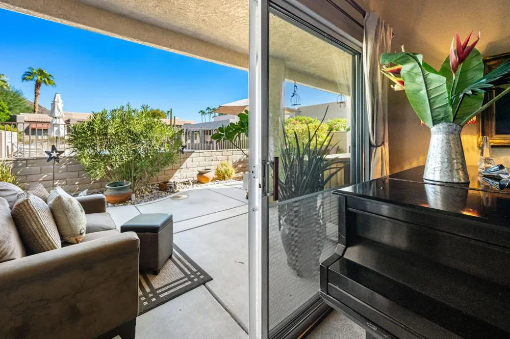 48110 Via Hermosa La Quinta, CA 92253