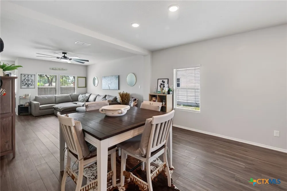 621 Kulpa Cross Seguin, TX 78155