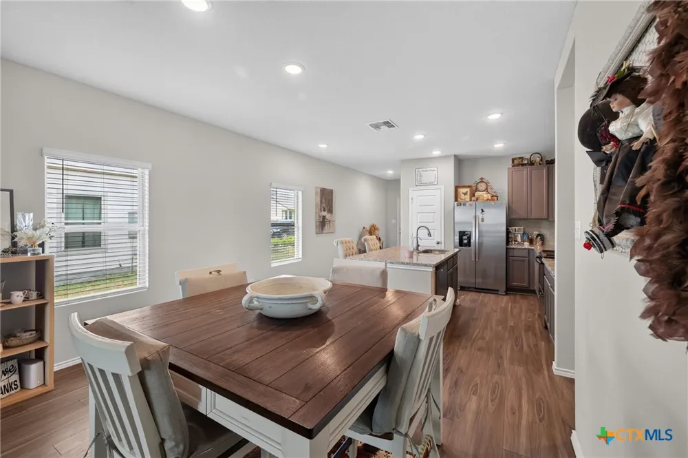 621 Kulpa Cross Seguin, TX 78155