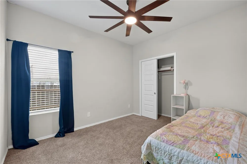 621 Kulpa Cross Seguin, TX 78155