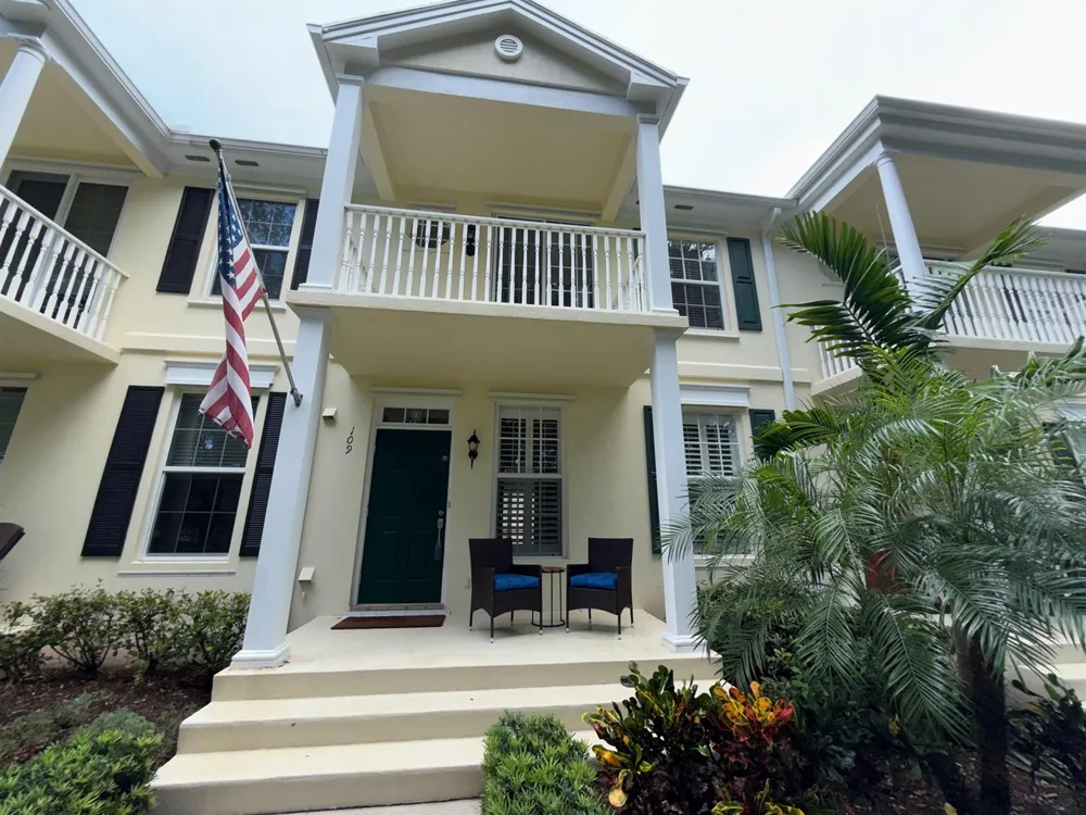 109 ASHLEY COURT Jupiter, FL 33458