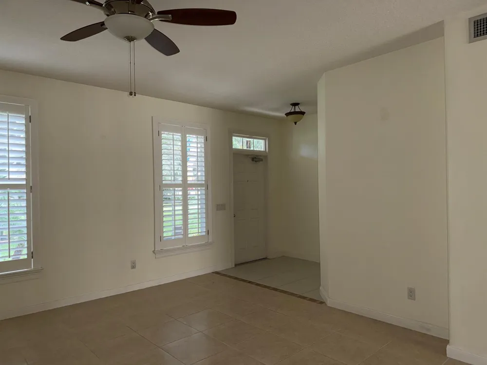 109 ASHLEY COURT Jupiter, FL 33458