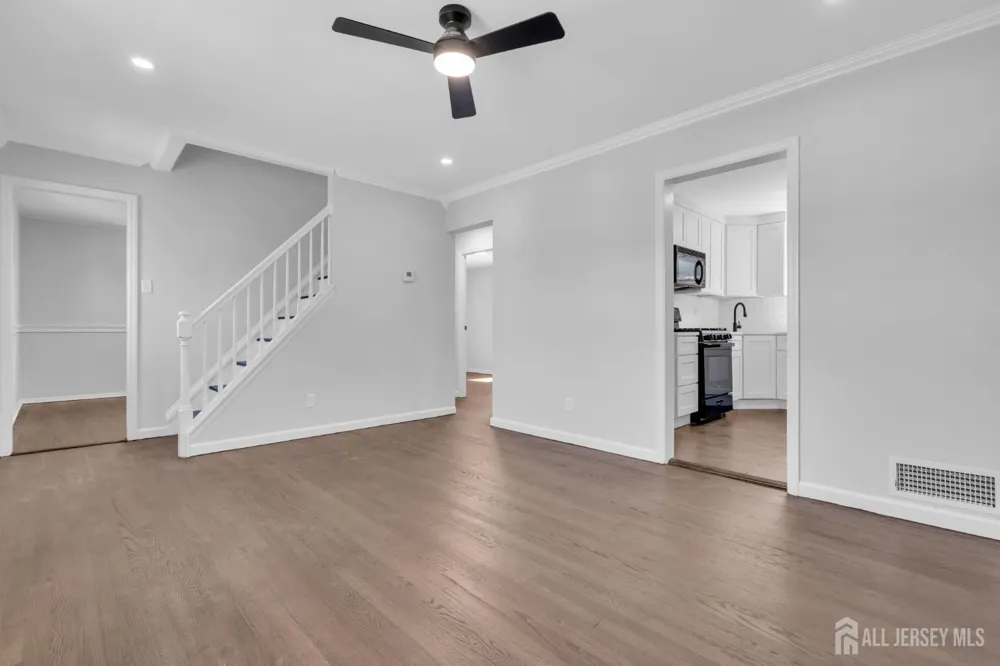 2708 Maple Avenue South Plainfield, NJ 07080