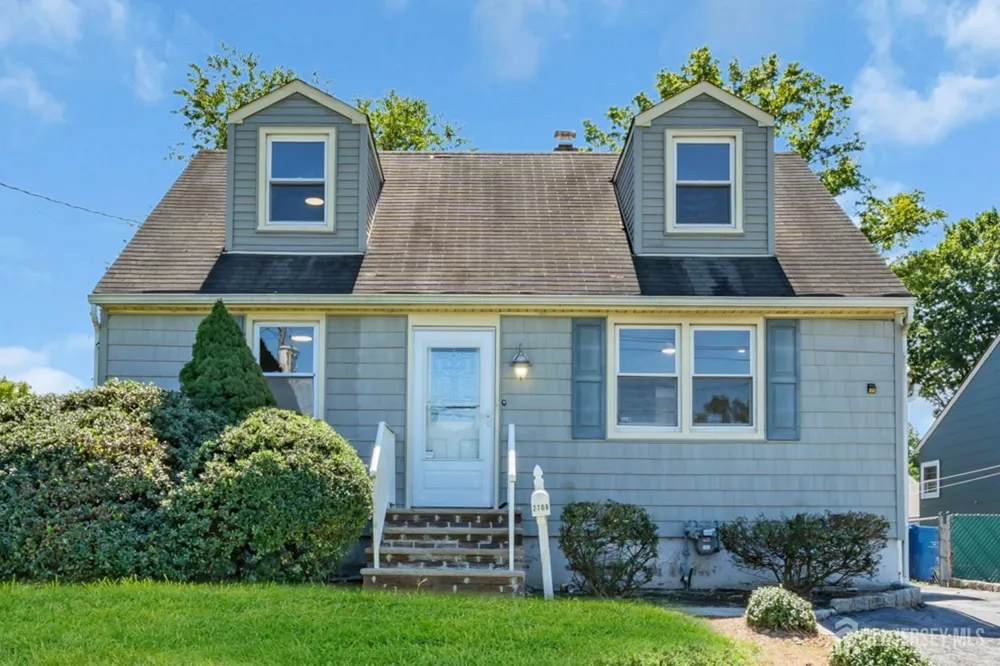 2708 Maple Avenue South Plainfield, NJ 07080