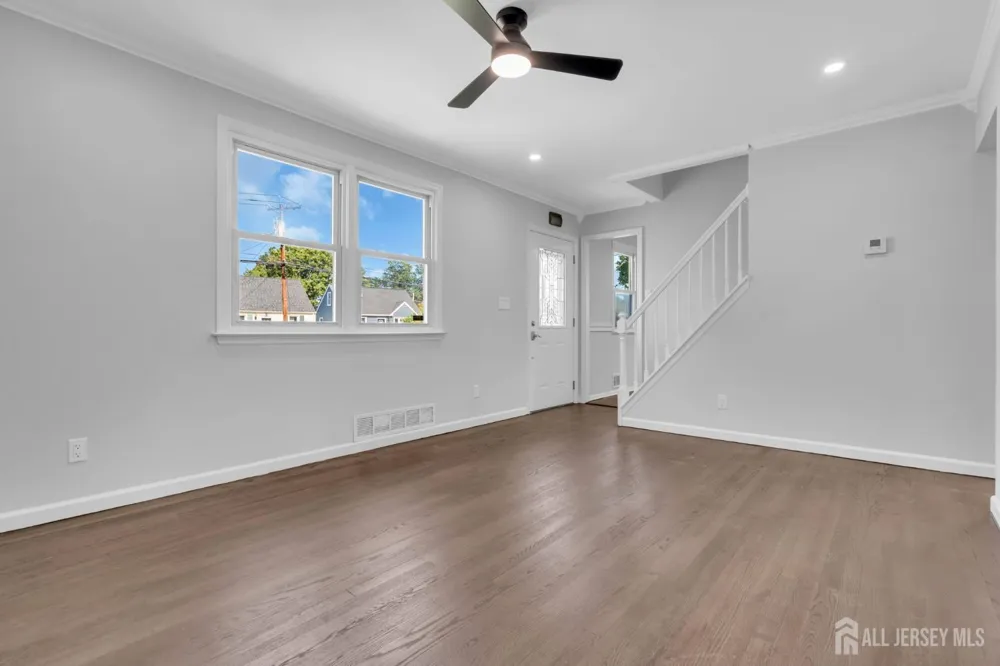 2708 Maple Avenue South Plainfield, NJ 07080