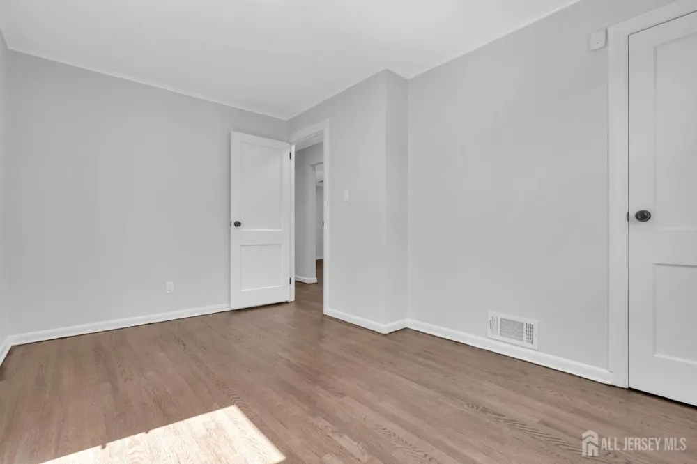 2708 Maple Avenue South Plainfield, NJ 07080
