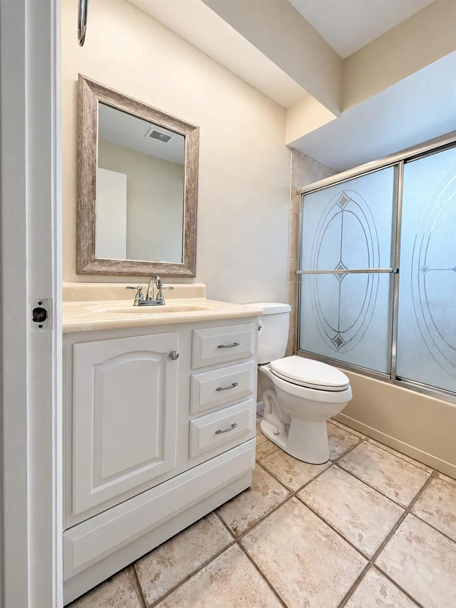 2658 CERAM AVENUE Orlando, FL 32837