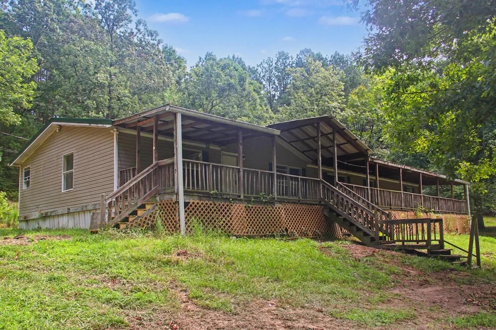 215 Brett Lane LaFayette, GA 30728