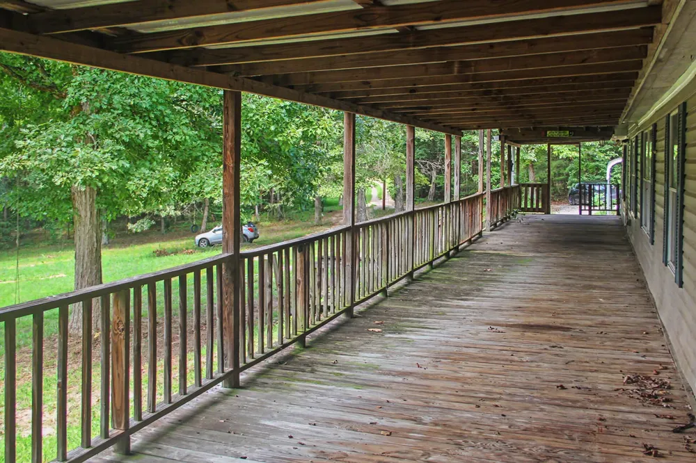 215 Brett Lane LaFayette, GA 30728