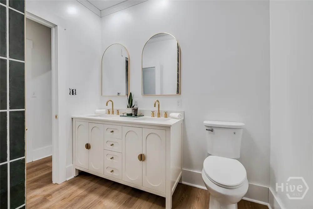 1018 Seiler Avenue Savannah, GA 31401