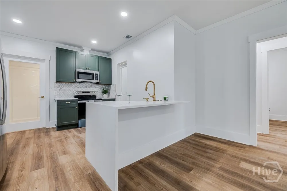 1018 Seiler Avenue Savannah, GA 31401