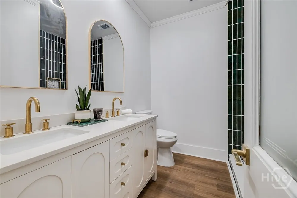 1018 Seiler Avenue Savannah, GA 31401