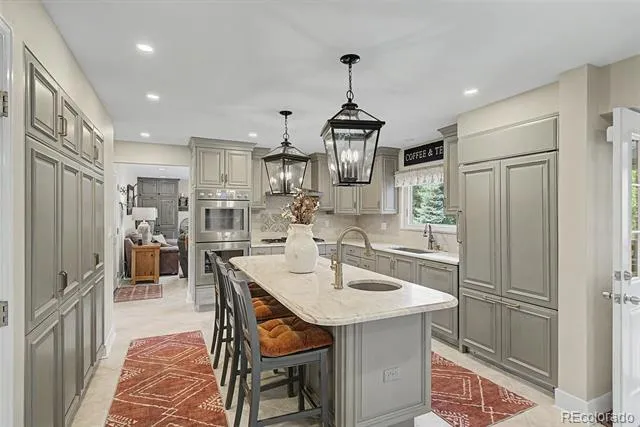 216 W Cheyenne Mountain Boulevard Colorado Springs, CO 80906