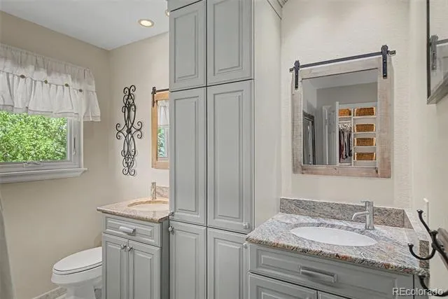 216 W Cheyenne Mountain Boulevard Colorado Springs, CO 80906