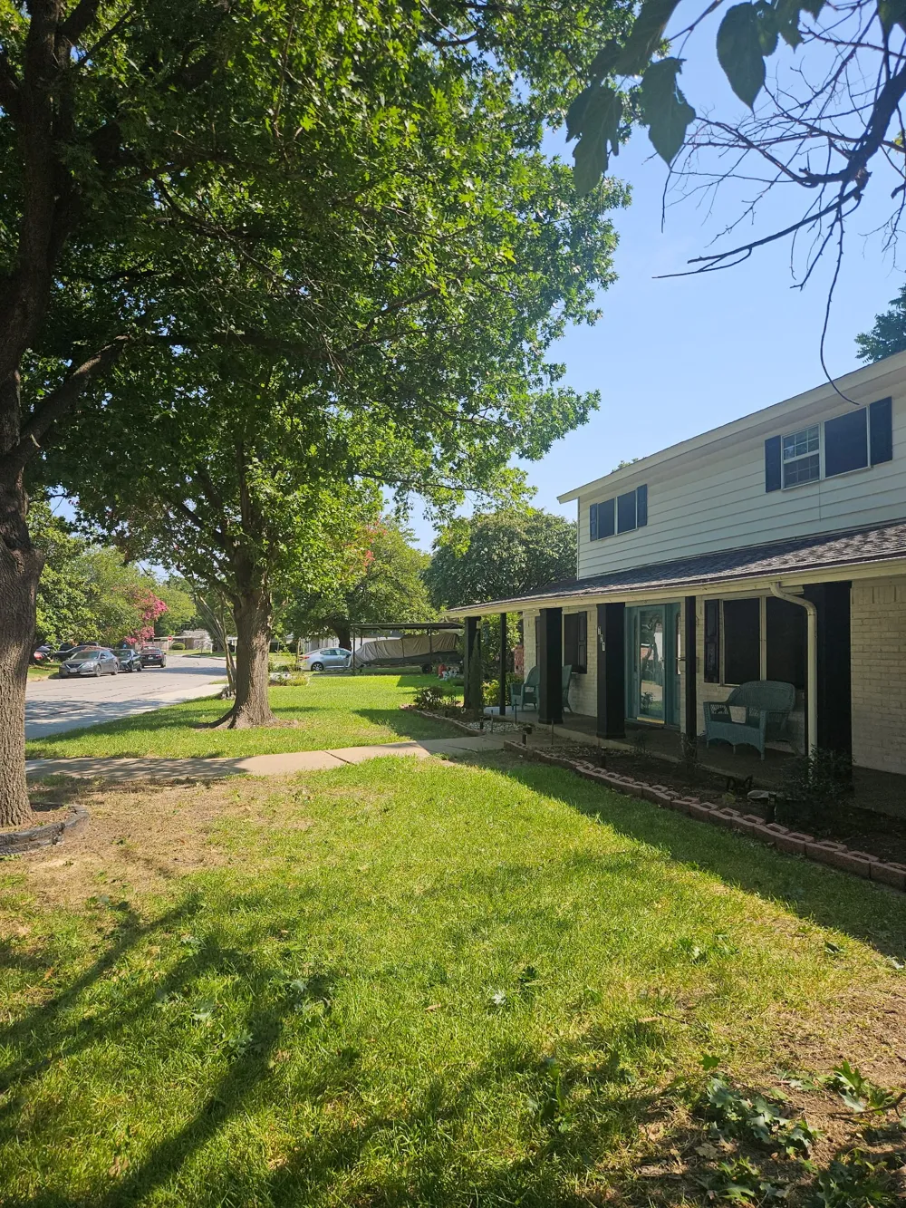721 Thompson Drive Saginaw, TX 76179