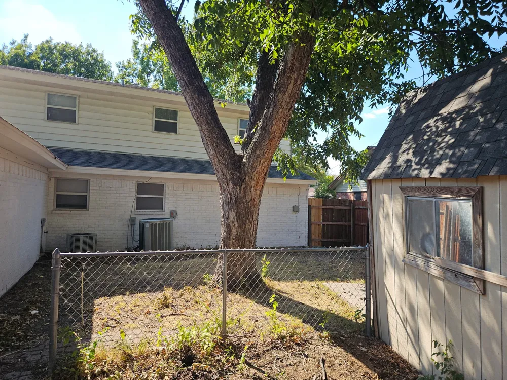 721 Thompson Drive Saginaw, TX 76179