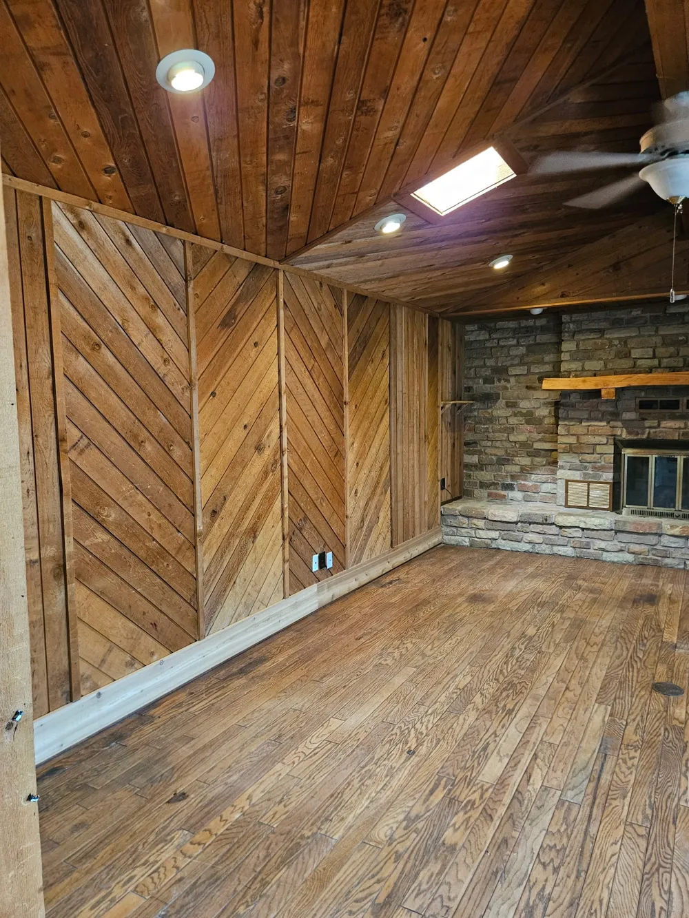 721 Thompson Drive Saginaw, TX 76179