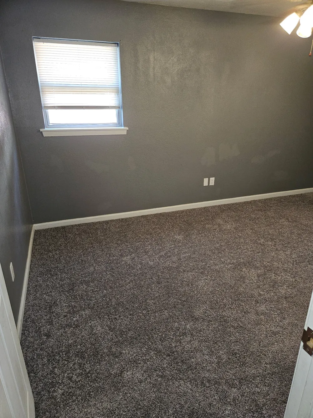 721 Thompson Drive Saginaw, TX 76179