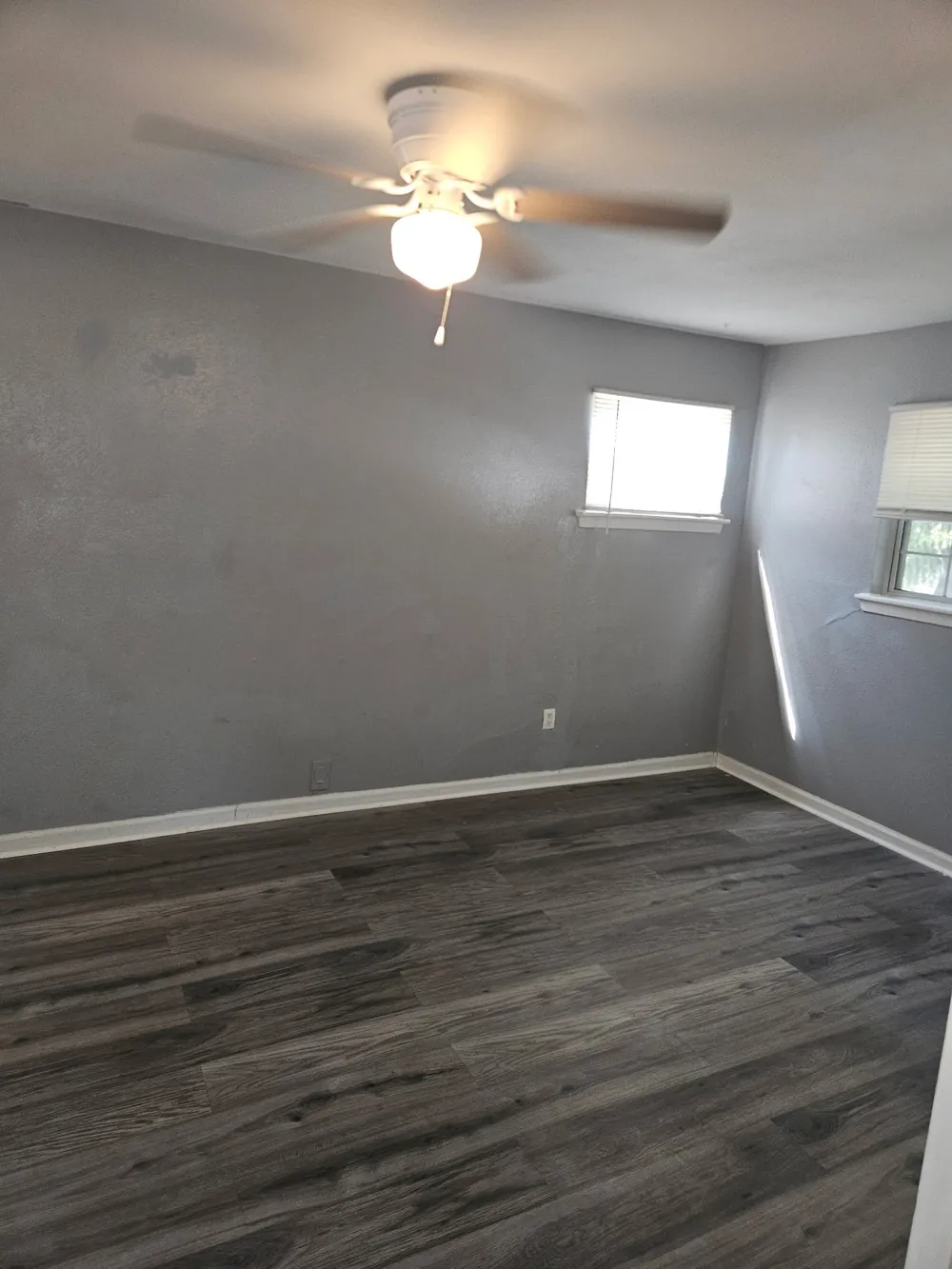 721 Thompson Drive Saginaw, TX 76179