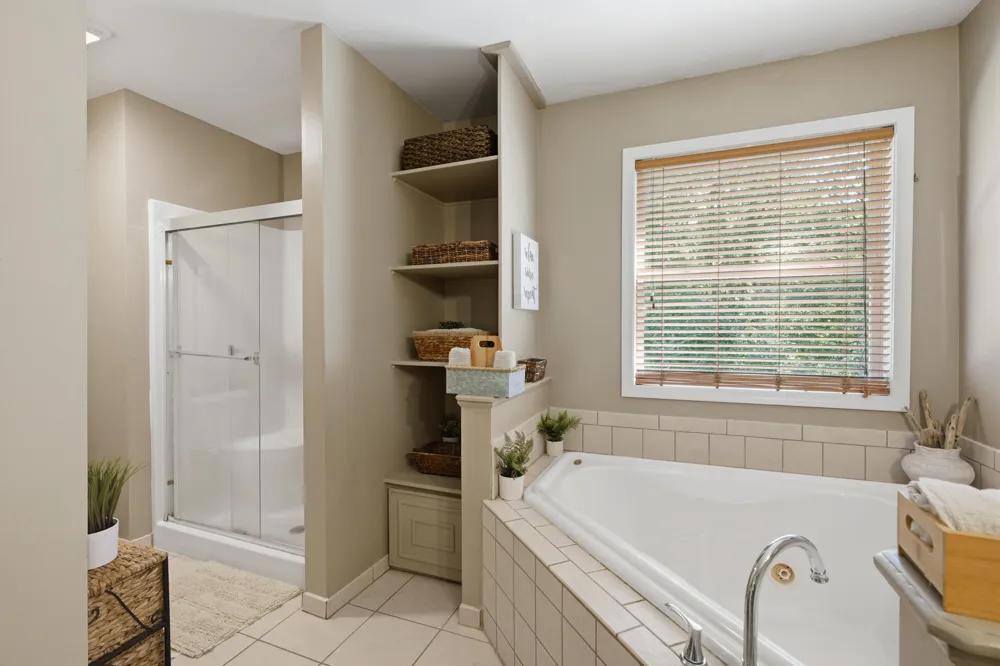 3431 Eagle Valley Court Howell, MI 48843