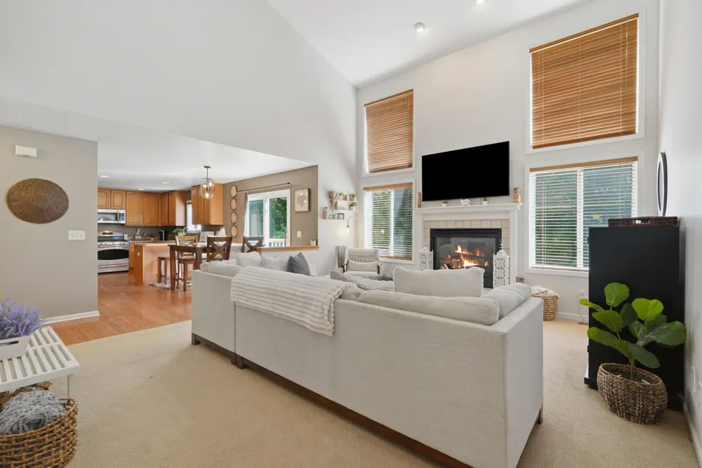 3431 Eagle Valley Court Howell, MI 48843