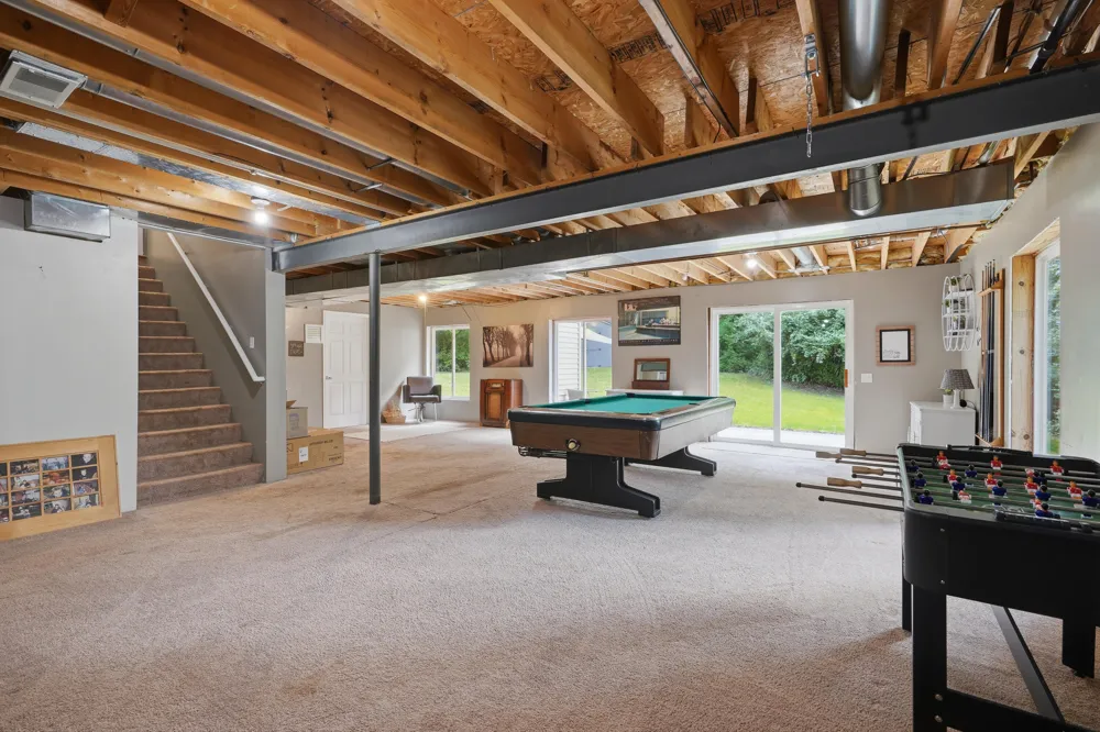 3431 Eagle Valley Court Howell, MI 48843