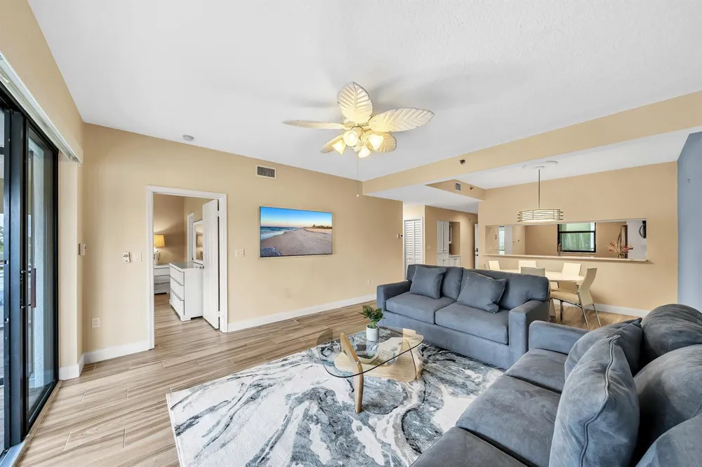 827 OAK HARBOUR DRIVE Juno Beach, FL 33408