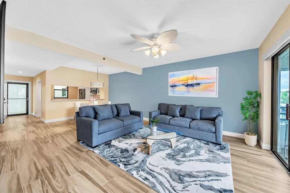 827 OAK HARBOUR DRIVE Juno Beach, FL 33408