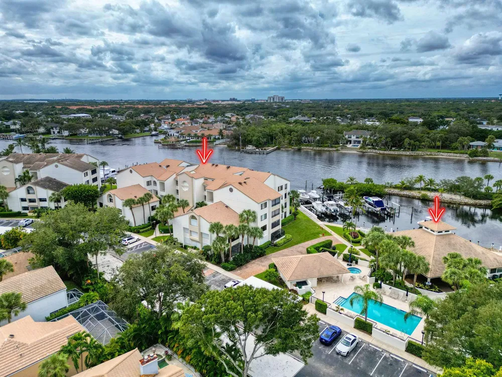 827 OAK HARBOUR DRIVE Juno Beach, FL 33408